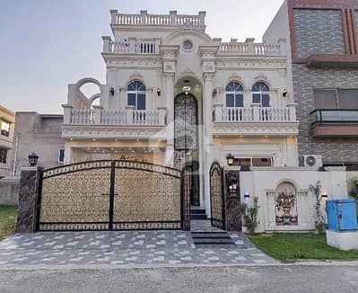 Prime Location In Citi Housing Society House For sale Sized 10 Marla