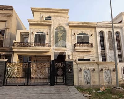 Centrally Located Prime Location House In Citi Housing Society Is Available For sale