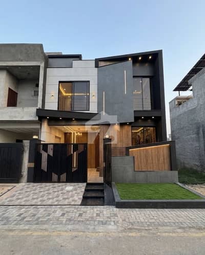 5 Marla Ultra Modern House For Sale In Bismillah Housing Scheme