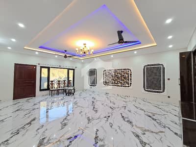 Brand New 1 Kanal Upper Portion For Rent