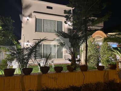 بحریہ گارڈن سٹی ویسٹ بحریہ گارڈن سٹی - زون 4,بحریہ گارڈن سٹی,بحریہ ٹاؤن,اسلام آباد میں 5 کمروں کا 1 کنال مکان 18.0 کروڑ میں برائے فروخت۔
