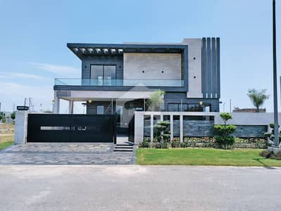 1 KANAL BRAND NEW ULTRA MODREN DESIGN HOUSE FOR RENT IN DHA PHASE 7