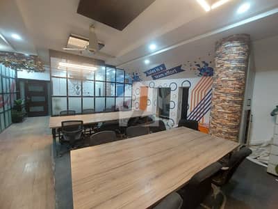 A Centrally Located 2000 Square Feet Office In Blue Area