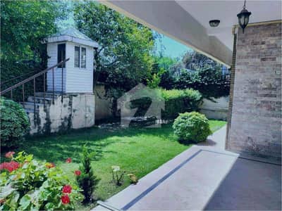 Investor Alert | Old Liveable House for Sale in F-7, Islamabad Prime F-7 Location | Front Open | Rare Investment Opportunity