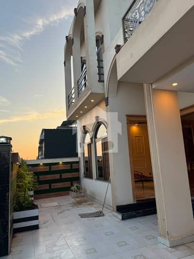 Your Dream Brand New 10 Marla House Is Available In Bahria Town Phase 8 - Block C