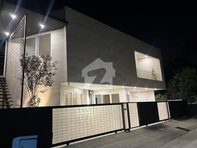 Brand New 10 Marla House For Sale In E-11/1 Islamabad 5 Bedrooms