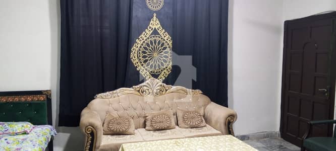 GREEN AVE HOUSE 2 BED G. FLOOR BACHELOR FAMILY OFFICE. 55000