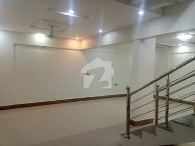 ایس ایم سی ایچ ایس ۔ سندھی مسلم سوسائٹی جمشید ٹاؤن,کراچی میں 10 مرلہ Studio دفتر 4.0 لاکھ میں کرایہ پر دستیاب ہے۔