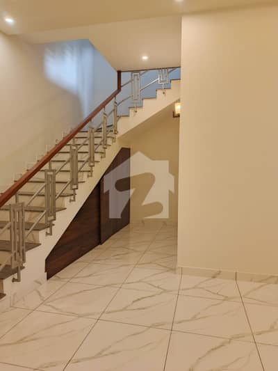 *100 YARDS SLIGHTLY USED LIKE BRANDNEW DOUBLE STORY BUNGALOW FOR RENT IN DHA PHASE 7 EXT*