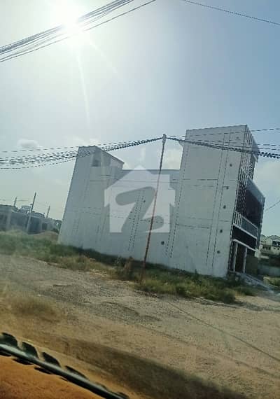 120 Square Yards 35 Feet Road 240 Square Yards Facing Plot Available For Sell