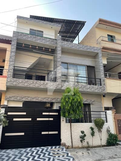 4.5 MARLA WELL MAINTAINED HOUSE ELECTRICITY FREE HOUSE FOR SALE 4.5 MARLA WELL MAINTAINED HOUSE ELECTRICITY FREE HOUSE FOR SALE