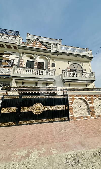 آئی ۔ 14 اسلام آباد میں 4 کمروں کا 7 مرلہ مکان 3.6 کروڑ میں برائے فروخت۔