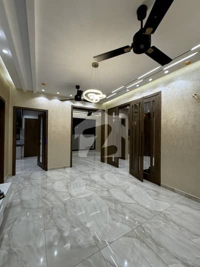 3 Years Installment Plan Luxury 10 Marla Brand New House In Park View City Lahore 3 Years Installment Plan Luxury 10 Marla Brand New House In Park View City Lahore