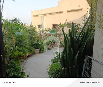 DHA PHASE 2 SUNSET STREET OLD BUGALOW FOR SALE DHA PHASE 2 SUNSET STREET OLD BUGALOW FOR SALE