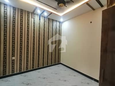 10 Marla House For sale In Gulshan-e-Ravi - Block E Lahore