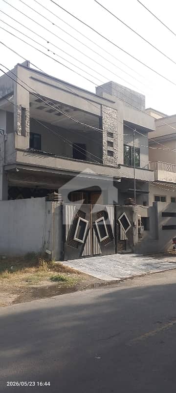 واپڈا ٹاؤن ۔ بلاک بی2 واپڈا ٹاؤن,گوجرانوالہ میں 5 کمروں کا 10 مرلہ مکان 2.8 لاکھ میں کرایہ پر دستیاب ہے۔