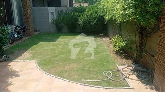 4 Kanal Approx For Sale INVESTOR RATE HOT LOCATION OF NEW MUSLIM TOWN