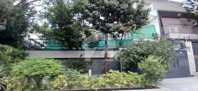 G9/1,Beautiful Location House Pindi Face Available