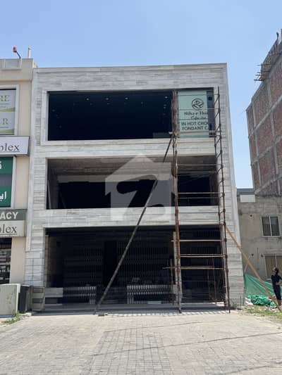 بحریہ ٹاؤن سیکٹر سی بحریہ ٹاؤن,لاہور میں 5 مرلہ Studio عمارت 10.0 لاکھ میں کرایہ پر دستیاب ہے۔
