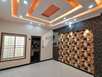 Ideally Located House Of 11 Marla Is Available For sale In Lahore