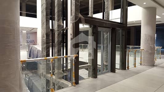 181 Square Feet Shop On First Floor