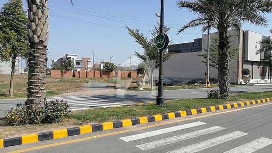 Residential Plot Of 5 Marla Is Available For Sale In Green Valley, Faisalabad Residential Plot Of 5 Marla Is Available For Sale In Green Valley, Faisalabad