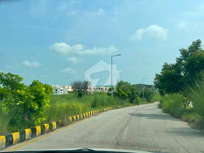 4 Kanal Farmhouse Plot For Sale In Gulberg Greens Block B | Sewerage Done | 6.50 Cr 4 Kanal Farmhouse Plot For Sale In Gulberg Greens Block B | Sewerage Done | 6.50 Cr