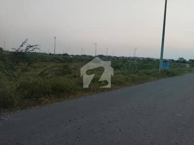 ڈی ایچ اے فیز 7 - بلاک یو ڈی ایچ اے فیز 7,ڈی ایچ اے ڈیفینس,لاہور میں 1 کنال رہائشی پلاٹ 10.0 کروڑ میں برائے فروخت۔