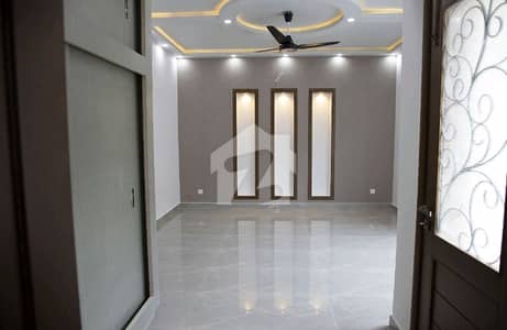 Perfect 5 Marla House In Bahria Town Phase 8 - Block M For sale Perfect 5 Marla House In Bahria Town Phase 8 - Block M For sale