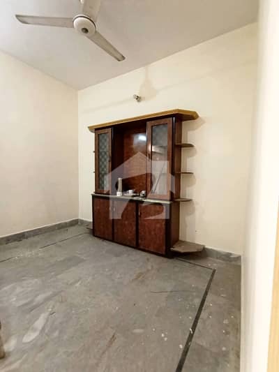 5 Marla Upper Portion For Rent