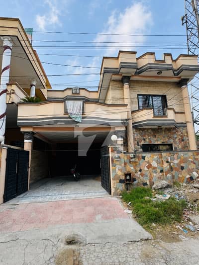 10 Marla Double Unit House For Sale