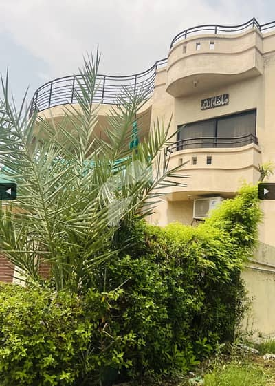 آئی ۔ 8 اسلام آباد میں 3 کمروں کا 12 مرلہ بالائی پورشن 1.55 لاکھ میں کرایہ پر دستیاب ہے۔