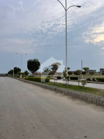 60*100 Plot Available Develop Possession In A Block Of Gulberg Residencia
