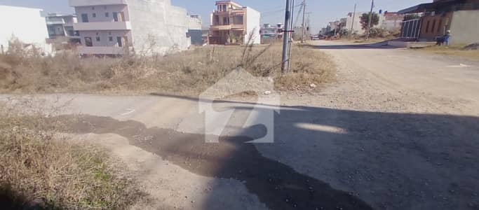 I-16/4 (30x60) Plot for sale