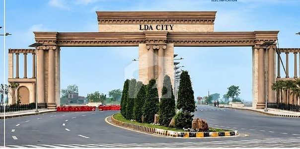 5-Marla Plot For Sale LDA City
