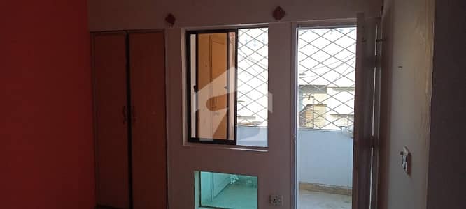 Gulshan E Ameen Plaza 3 Bed DD Renovated Flat Fb Area Block 21