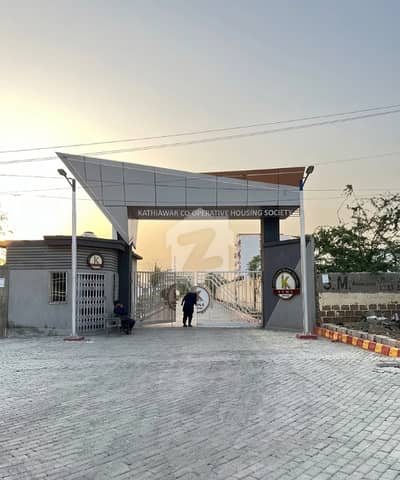 Plot Facing House,Near By Gate For Sale Plot Facing House,Near By Gate For Sale