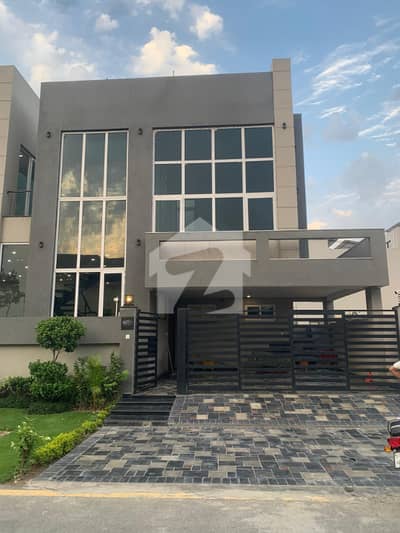 LUXURIOUS 10 MARLA HOUSE FOR RENT IN DHA PHASE 6