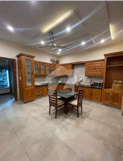 Unfurnished 12 Bed Rooms Beautiful 1000 Square Yard House For Rent In F-10