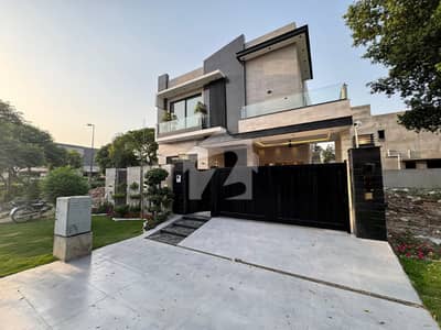MODERN 10 MARLA HOUSE FOR RENT IN DHA PHASE 6