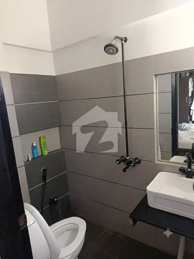 LUXURY 3,760 SQ FT FULLY RENOVATED 4-BEDROOM APARTMENT IN CREEK VISTAS, DHA PHASE 8, KARACHI