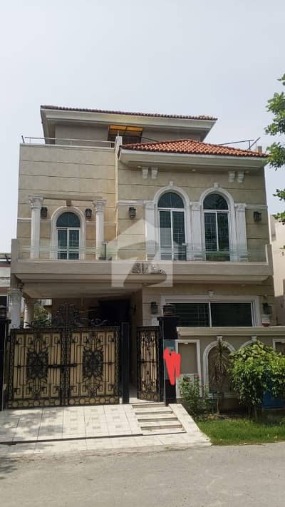 5 MARLA TOP LOCATION CHEAP PRICE HOUSE FOR SALE IN DHA PHASE 9 TOWN BLOCK B.