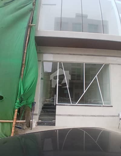 200yd Comm Building For Rent