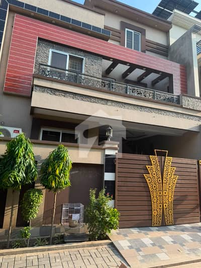6 Marla 8 months used home for sale hot location J block 6 Marla 8 months used home for sale hot location J block