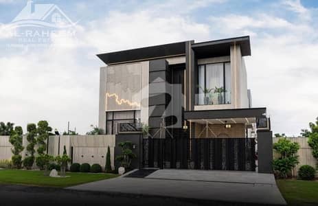 OWNER NEEDY 1 KANAL SLIGHTLY USED ULTRA MODERN BUNGALOW WITH DOUBLE HEIGHTED TV LOUNGE FOR SALE IN DHA PHASE 8 NEAR TO AIRPORT.