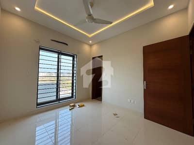 Brand New Condition Luxury 5 Marla Full House Is Available For Rent In D. 12 Brand New Condition Luxury 5 Marla Full House Is Available For Rent In D. 12