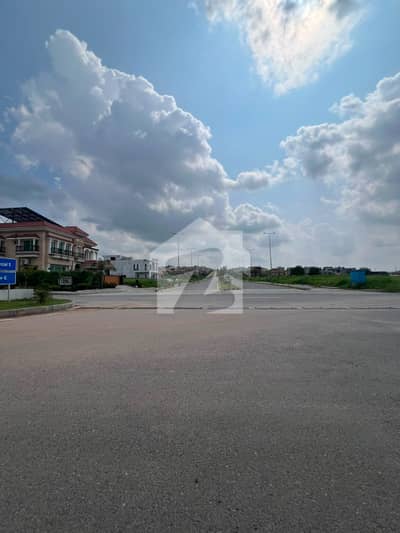 DHA Phase 5 Sector C Corner Plot For Sale Liaqat Ali Khan Near Central Commercial & Roots School