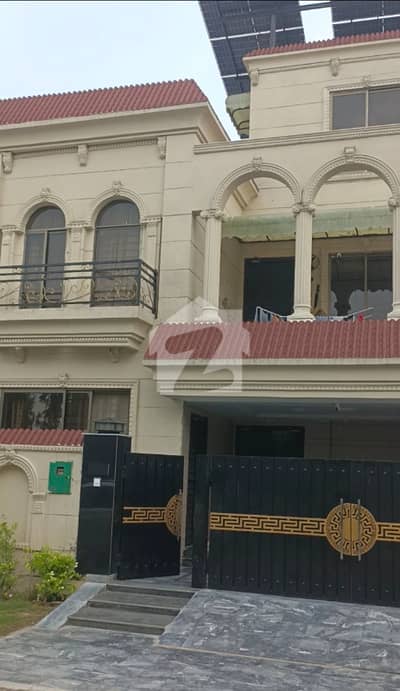 8 Marla Owner build house for sale in Bahria Nasheman Lahore 8 Marla Owner build house for sale in Bahria Nasheman Lahore