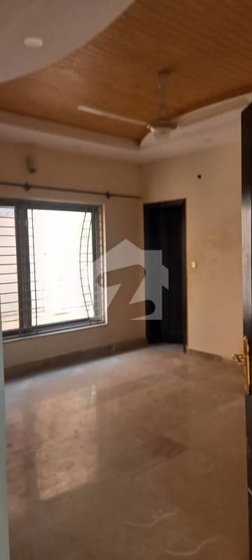 10 Marla Upper Portion Available For Rent