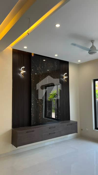 5 Marla New House Available